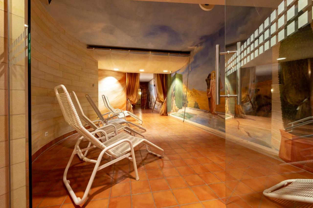 Hotel Gasthof Krone ニーダーシュテッテン エクステリア 写真