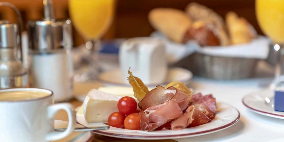 Hotel Gasthof Krone ニーダーシュテッテン エクステリア 写真