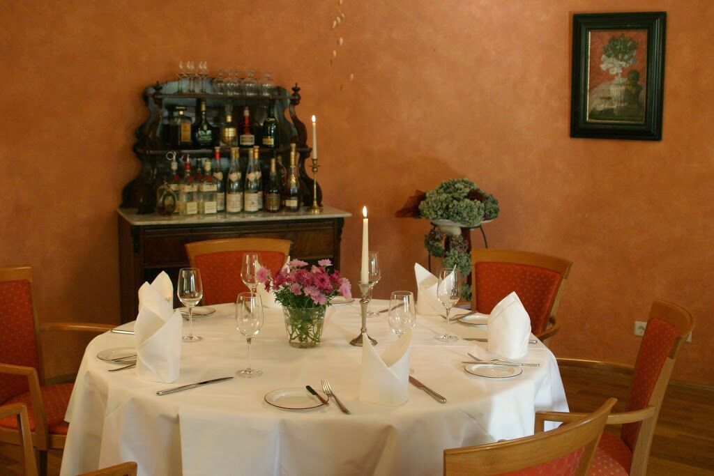 Hotel Gasthof Krone ニーダーシュテッテン エクステリア 写真
